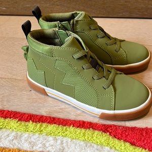 Cat & Jack Dinosaur sneaker! NEVER WORN